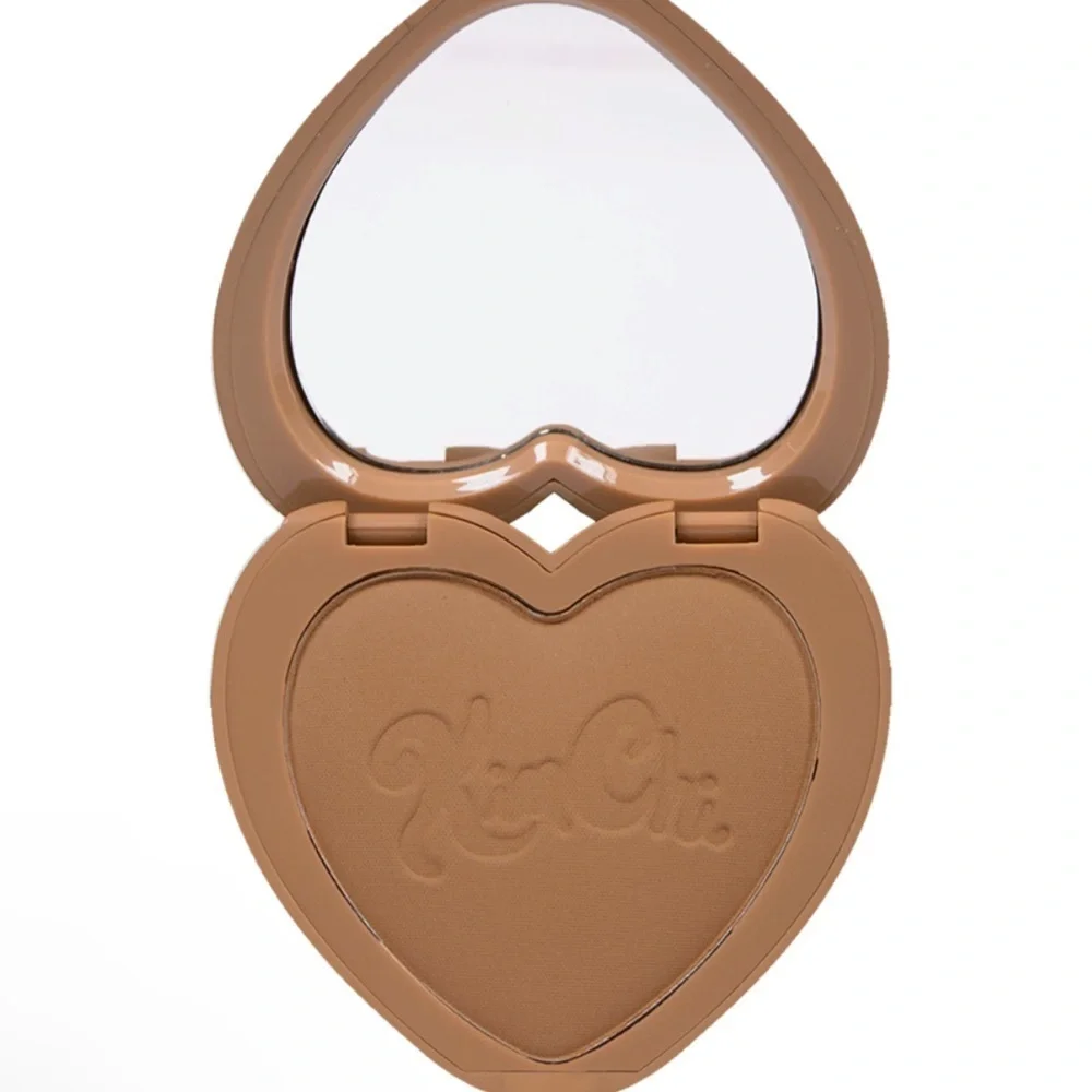 Kimchi Chic Beauty SunKissed Bronzer Thailor Collection New in Box Neutrals